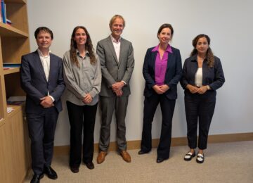 Foto van Joost Sneller, Open State, minister Uitermark en Glimina Chakor.